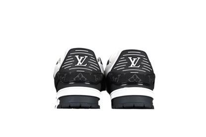 LV trainer black