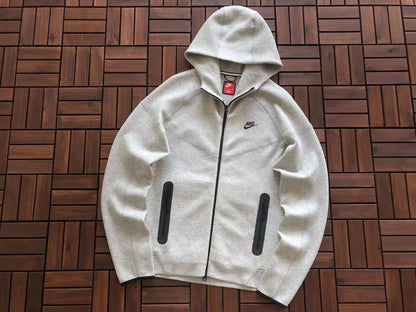 Nike Tech Fleece gray set (New)